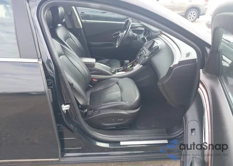 2010 Buick Lacrosse Cxs z USA, uszkodzony, nr VIN 1G4GE5EV5AF302878